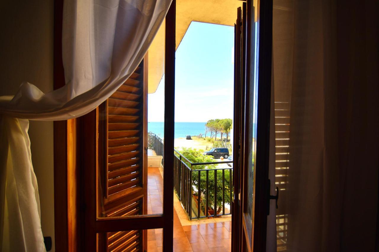 Civico 98 Hotell Milazzo Exteriör bild